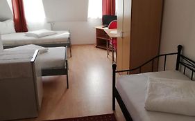 Pension Feldschloessl